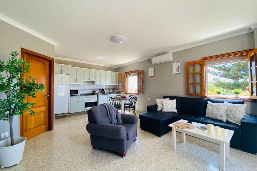 2 Apartments With Private Pool At Villa Diaz Aleman Salobre  Extérieur photo