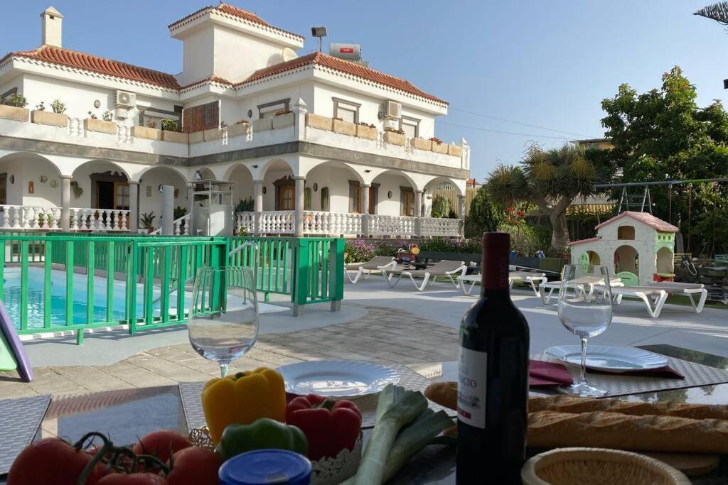 2 Apartments With Private Pool At Villa Diaz Aleman Salobre  Extérieur photo