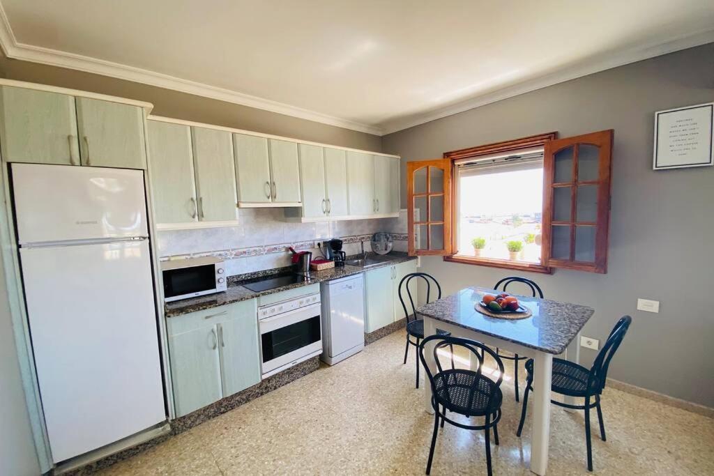 2 Apartments With Private Pool At Villa Diaz Aleman Salobre  Extérieur photo